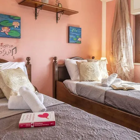 Casa Clara Apartment Uri