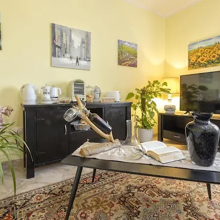 Casa Clara Apartment Uri